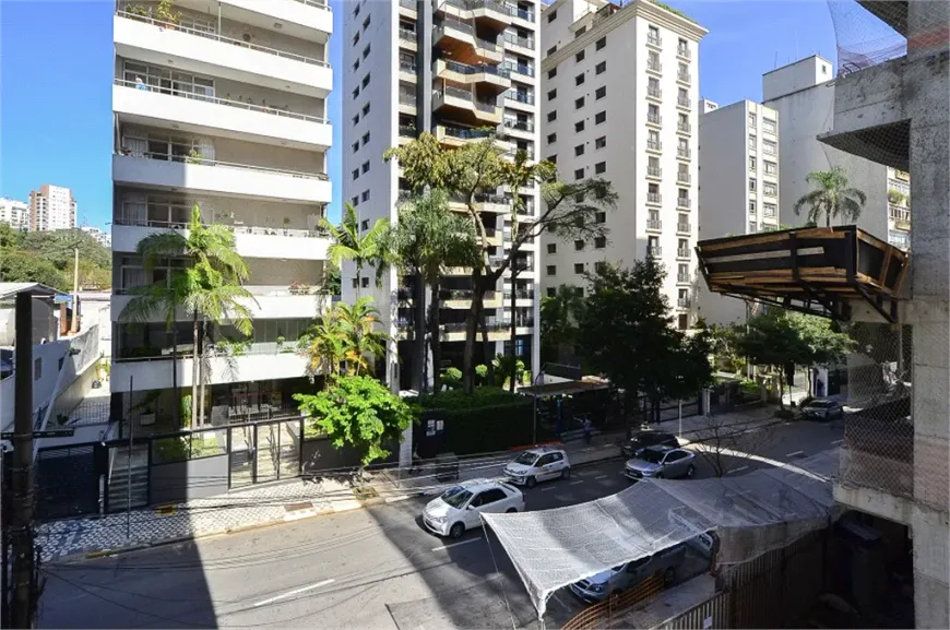 Foto 1 de Apartamento com 3 Quartos à venda, 83m² em Higienópolis, São Paulo