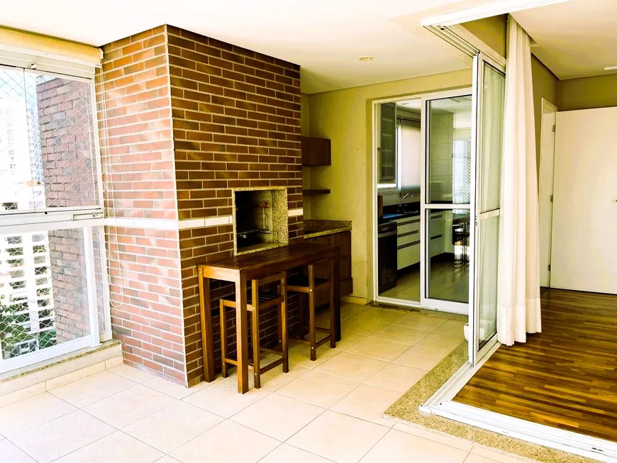 Foto 1 de Apartamento com 3 Quartos à venda, 137m² em Vila Suzana, São Paulo