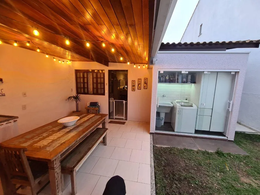 Foto 1 de Casa de Condomínio com 2 Quartos à venda, 105m² em Jardim Uira, São José dos Campos