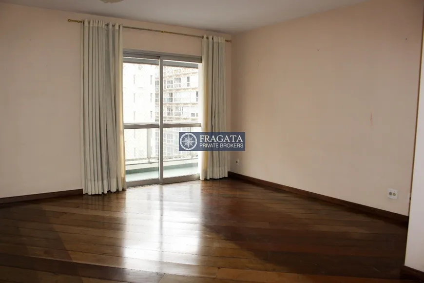 Foto 1 de Apartamento com 3 Quartos à venda, 163m² em Jardim América, São Paulo