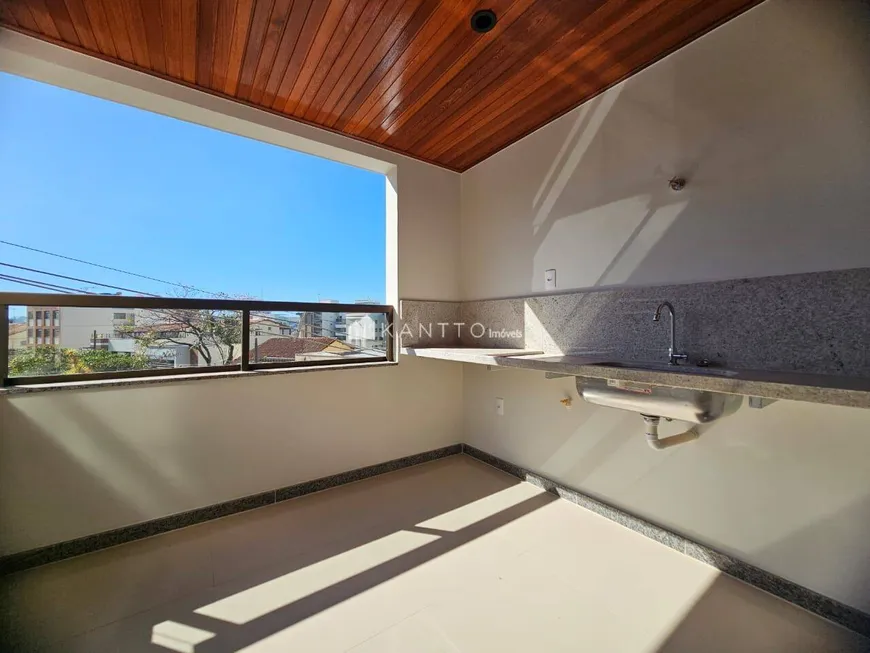 Foto 1 de Apartamento com 2 Quartos à venda, 69m² em Santa Helena, Juiz de Fora