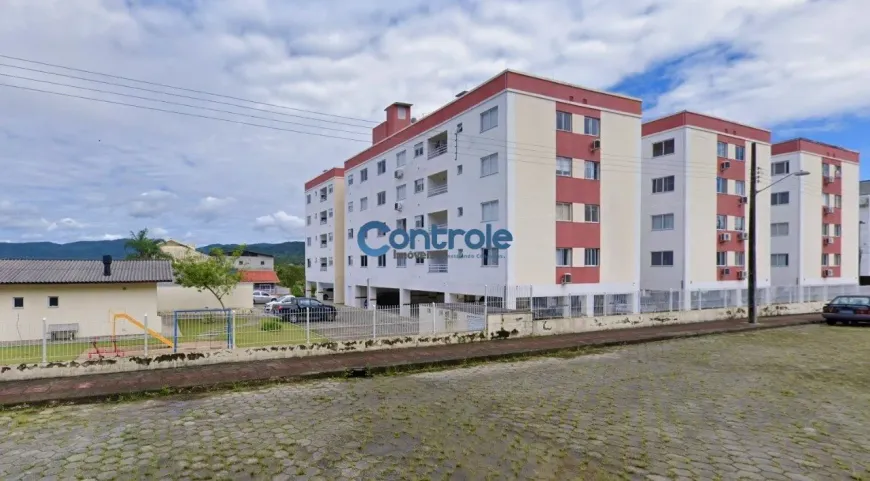 Foto 1 de Apartamento com 2 Quartos à venda, 55m² em Potecas, São José