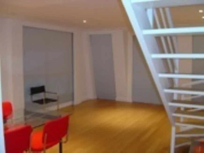 Foto 1 de Apartamento com 3 Quartos à venda, 133m² em Cerqueira César, São Paulo