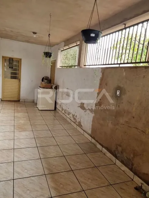 Foto 1 de Casa com 3 Quartos à venda, 192m² em VILA VIRGINIA, Ribeirão Preto