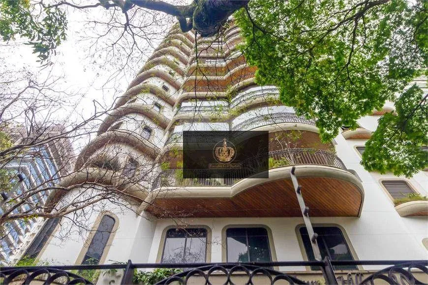 Foto 1 de Apartamento com 3 Quartos à venda, 256m² em Moema, São Paulo