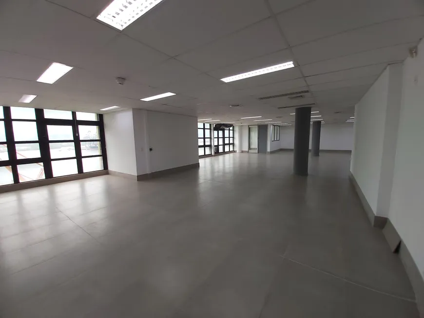 Foto 1 de Sala Comercial com 6 Quartos à venda, 391m² em Centro, Santos