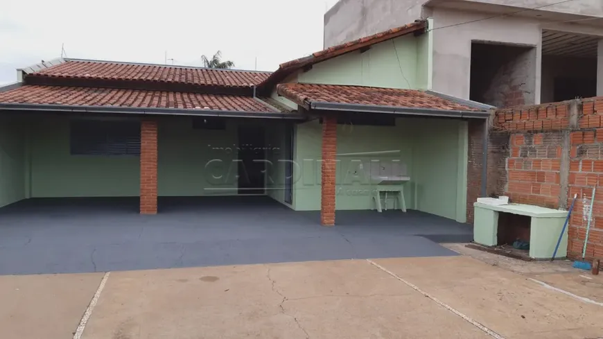 Foto 1 de Kitnet com 1 Quarto à venda, 100m² em Residencial Itamarati, São Carlos