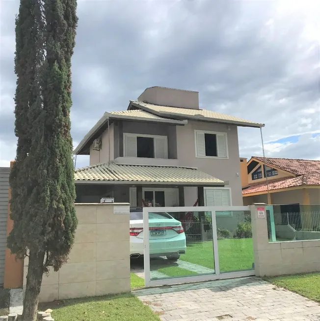 Foto 1 de Casa com 4 Quartos à venda, 154m² em Pântano do Sul, Florianópolis