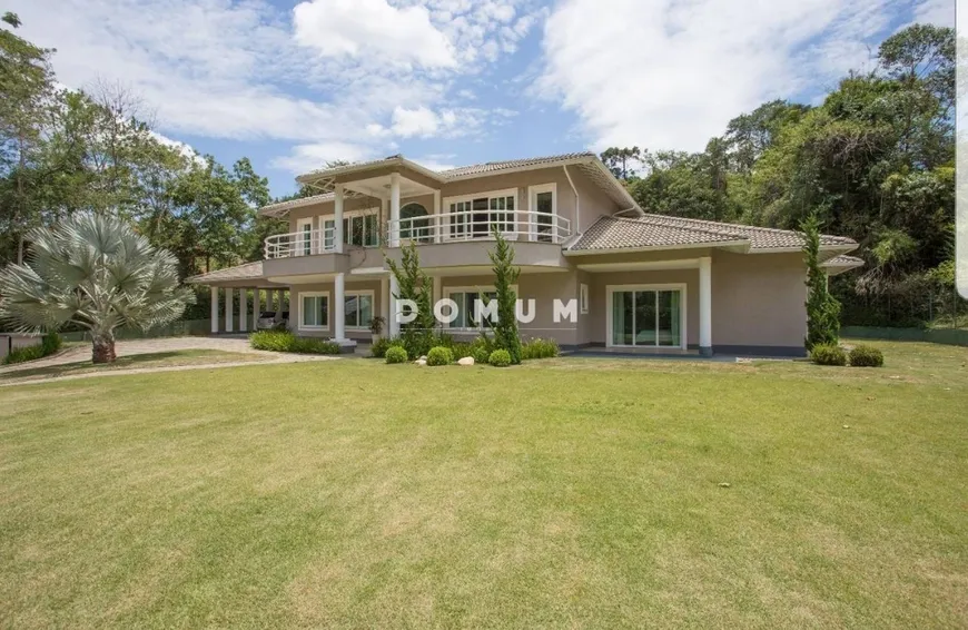 Foto 1 de Casa de Condomínio com 5 Quartos para alugar, 650m² em Parque do Imbuí, Teresópolis