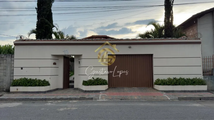 Foto 1 de Casa com 3 Quartos à venda, 221m² em São João, Betim