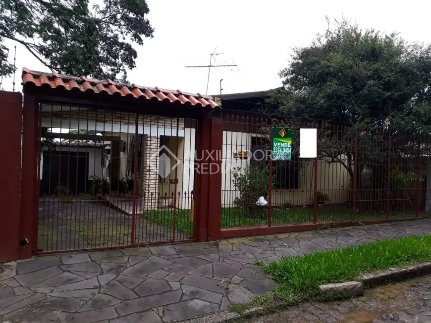 Foto 1 de Casa com 3 Quartos à venda, 192m² em Rubem Berta, Porto Alegre