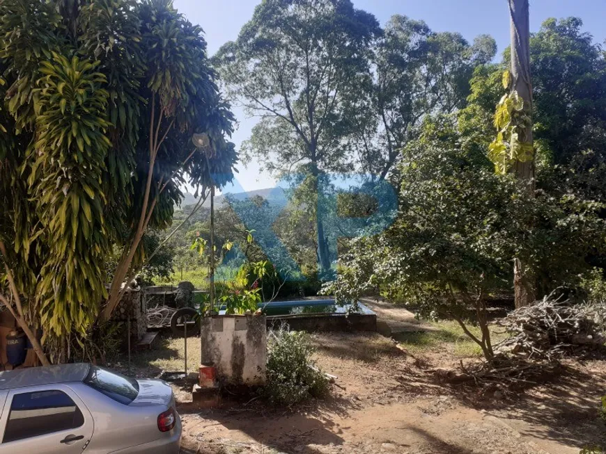 Foto 1 de Fazenda/Sítio com 2 Quartos à venda, 80m² em Area Rural de Divinopolis, Divinópolis