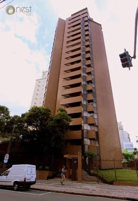 Foto 1 de Apartamento com 4 Quartos para alugar, 250m² em Juvevê, Curitiba