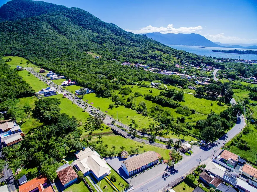 Foto 1 de Lote/Terreno à venda, 467m² em Alto Ribeirão, Florianópolis