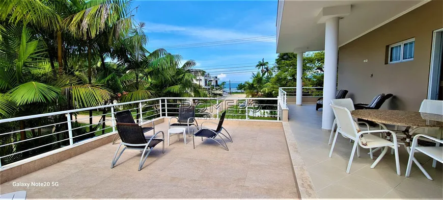 Foto 1 de Casa de Condomínio com 4 Quartos à venda, 400m² em Lagoinha, Ubatuba