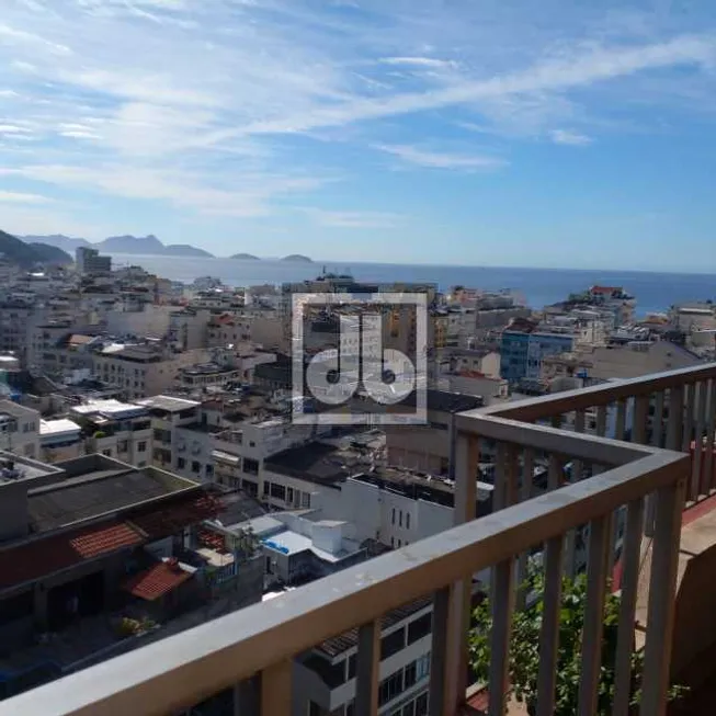Foto 1 de Apartamento com 2 Quartos à venda, 105m² em Copacabana, Rio de Janeiro