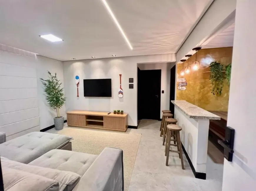 Foto 1 de Apartamento com 2 Quartos à venda, 65m² em Vila Amélia, São Paulo