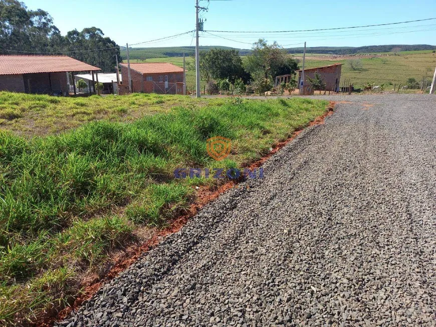 Foto 1 de Lote/Terreno à venda, 608m² em Brasilia Paulista, Piratininga