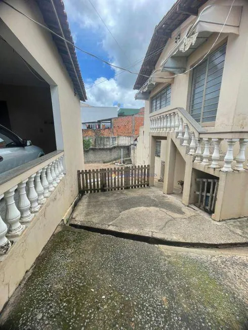 Foto 1 de Casa com 6 Quartos à venda, 300m² em Santo Antonio, Louveira