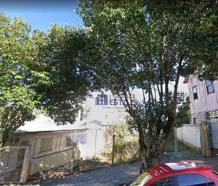 Foto 1 de Lote/Terreno à venda, 585m² em Nossa Senhora de Lourdes, Caxias do Sul