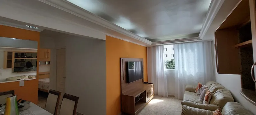 Foto 1 de Apartamento com 2 Quartos à venda, 54m² em Vila Pirajussara, São Paulo