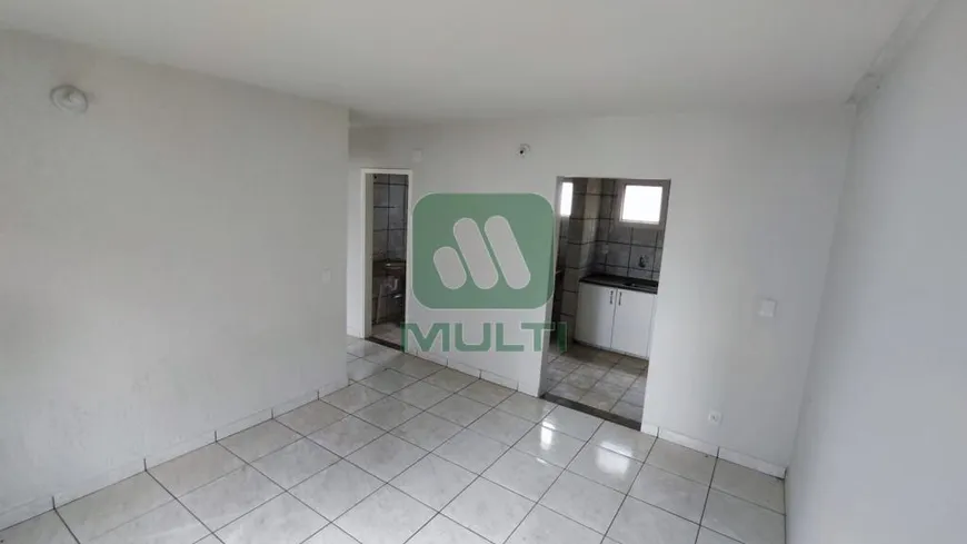 Foto 1 de Apartamento com 2 Quartos para alugar, 48m² em Tubalina, Uberlândia