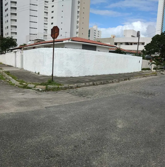 Foto 1 de Casa com 3 Quartos à venda, 200m² em Manaíra, João Pessoa