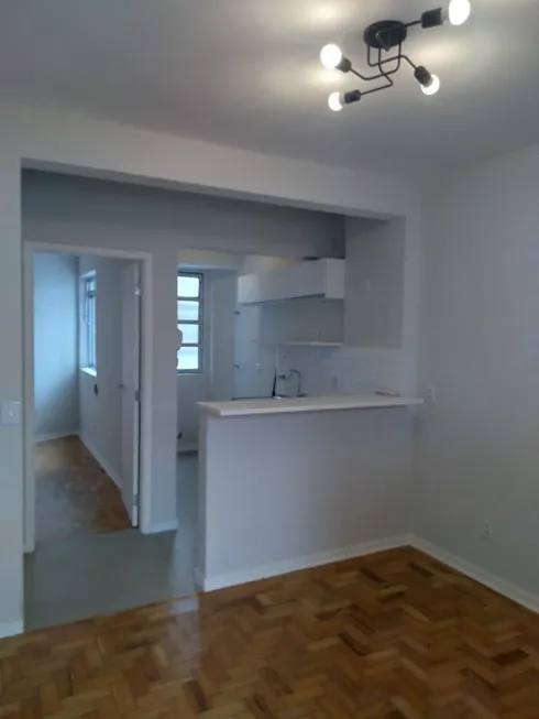 Foto 1 de Apartamento com 1 Quarto à venda, 34m² em Santa Cecília, São Paulo