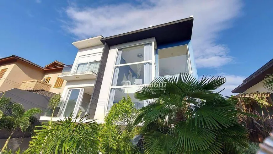 Foto 1 de Casa de Condomínio com 4 Quartos à venda, 438m² em Golf Park, Carapicuíba