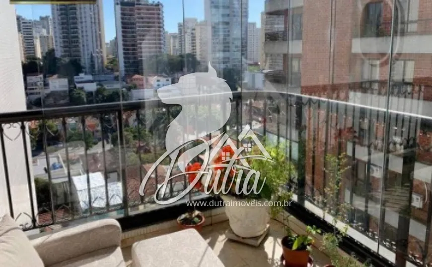 Foto 1 de Apartamento com 4 Quartos à venda, 400m² em Santa Cecília, São Paulo