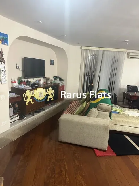 Foto 1 de Flat com 2 Quartos à venda, 120m² em Jardins, São Paulo