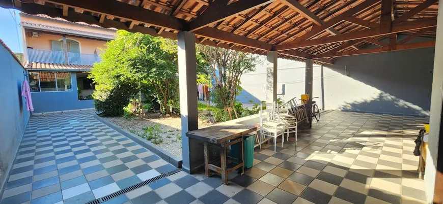 Foto 1 de Casa com 3 Quartos à venda, 218m² em Jardim Santa Maria, Jacareí