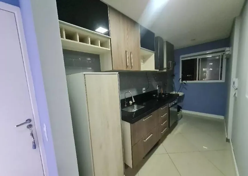 Foto 1 de Apartamento com 2 Quartos à venda, 45m² em Vilas do Atlantico, Lauro de Freitas