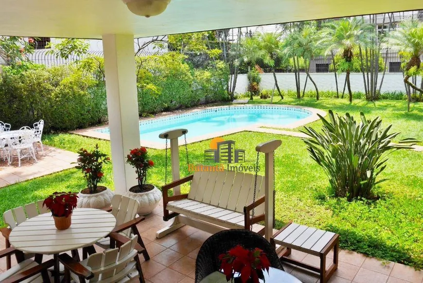 Foto 1 de Casa com 7 Quartos à venda, 572m² em Jardim Guedala, São Paulo
