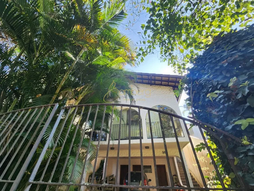 Foto 1 de Casa com 3 Quartos à venda, 201m² em Jardim Leonor, São Paulo