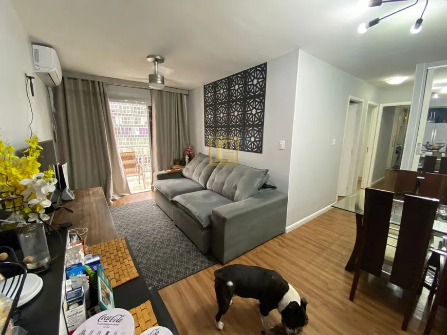 Foto 1 de Apartamento com 3 Quartos à venda, 75m² em Lapa, Rio de Janeiro