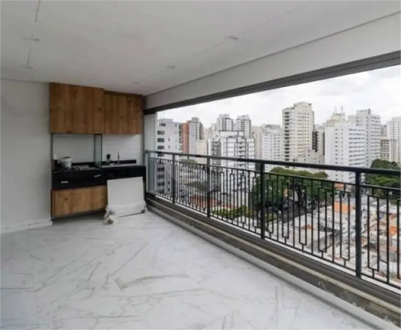 Foto 1 de Apartamento com 3 Quartos para venda ou aluguel, 149m² em Moema, São Paulo