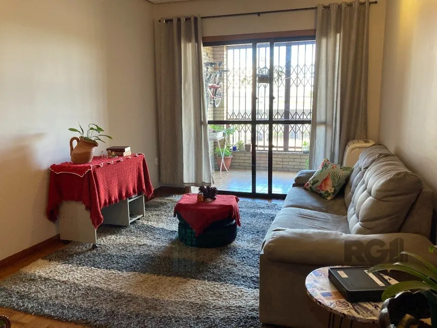 Foto 1 de Apartamento com 2 Quartos à venda, 75m² em Floresta, Porto Alegre