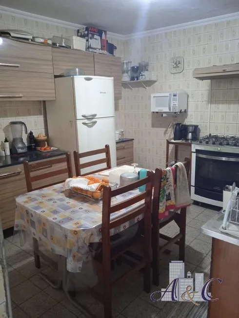 Foto 1 de Casa com 2 Quartos à venda, 168m² em Munhoz Júnior, Osasco