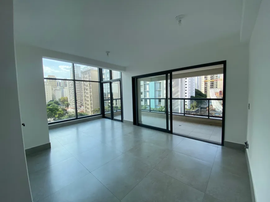 Foto 1 de Apartamento com 3 Quartos para alugar, 127m² em Jardim Paulista, São Paulo