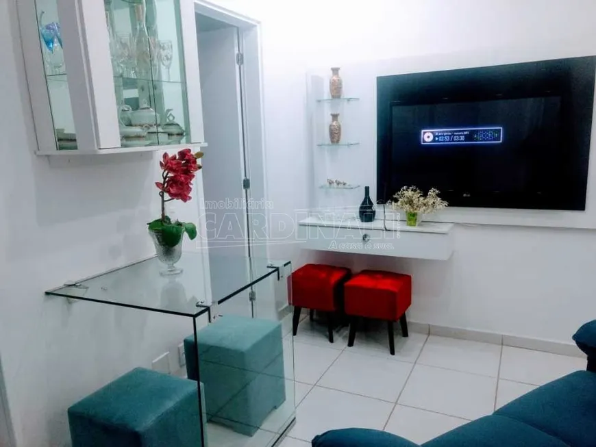 Foto 1 de Apartamento com 2 Quartos à venda, 37m² em Jardim Paraíso, São Carlos