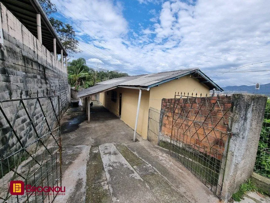 Foto 1 de Casa com 2 Quartos à venda, 56m² em São Luiz, São José