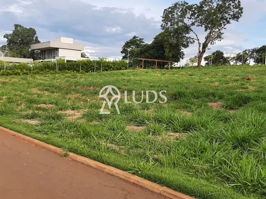 Foto 1 de Lote/Terreno à venda, 2222m² em Centro, Santo Antônio de Goiás