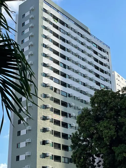 Foto 1 de Apartamento com 3 Quartos à venda, 73m² em Madalena, Recife