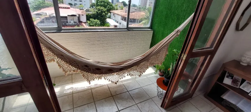 Foto 1 de Apartamento com 2 Quartos à venda, 100m² em Candeias, Jaboatão dos Guararapes