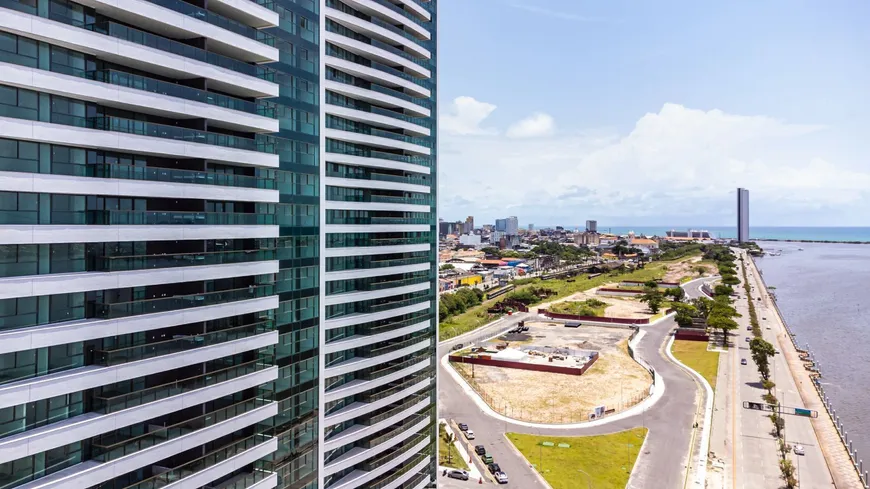 Foto 1 de Apartamento com 4 Quartos à venda, 262m² em São José, Recife