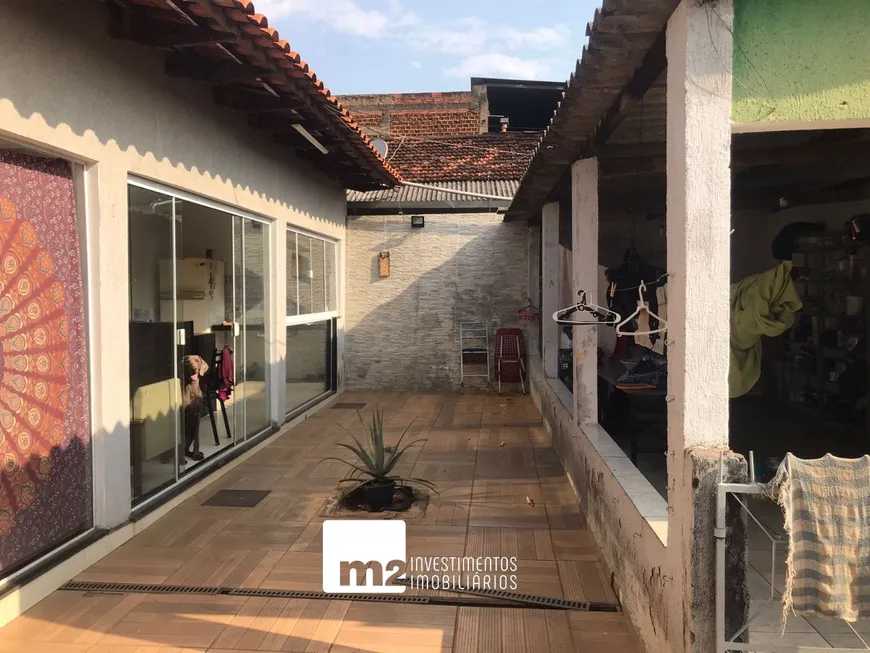 Foto 1 de Casa com 5 Quartos à venda, 360m² em Setor Norte Ferroviario, Goiânia