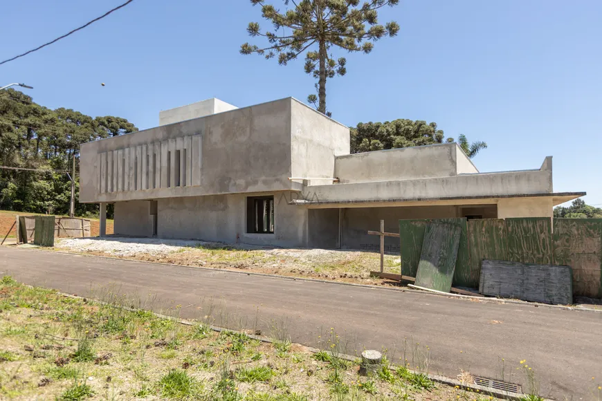 Foto 1 de Casa de Condomínio com 4 Quartos à venda, 630m² em Orleans, Curitiba