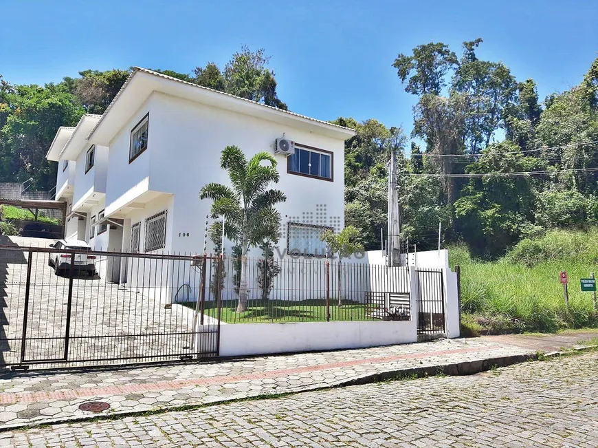 Foto 1 de Apartamento com 1 Quarto para alugar, 41m² em Itaguaçu, Florianópolis