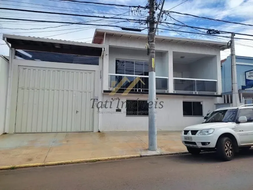 Foto 1 de Imóvel Comercial com 10 Quartos à venda, 758m² em Jardim Sao Carlos, São Carlos